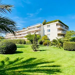 Charming Studio With Pool In Tropez , Saint-Tropez France